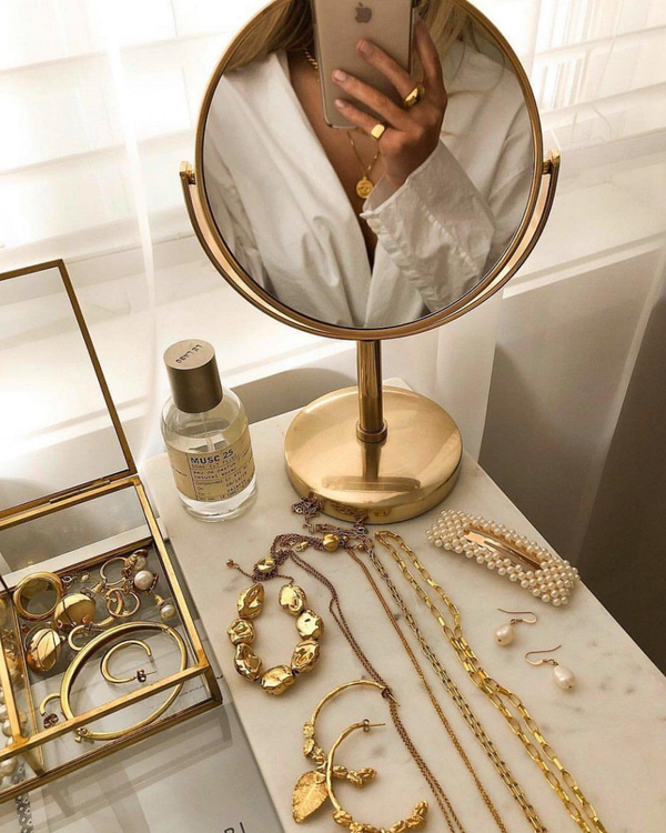 Write a comment here.