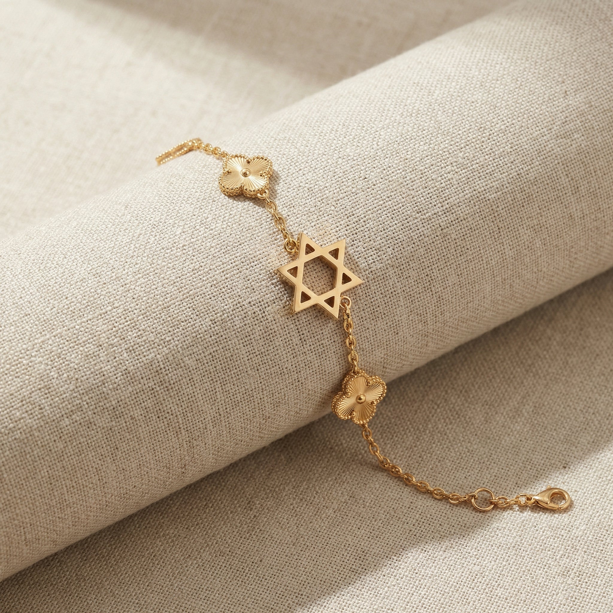 Star of Clover Bracelet